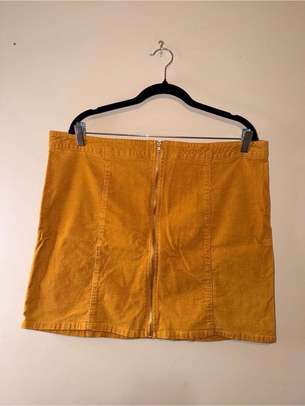 Charlotte Russe Women’s Mustard Zip-Front Mini Skirt XL